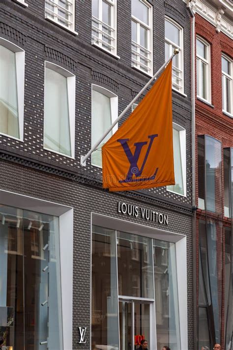 den haag louis vuitton|Louis Vuitton stores in holland.